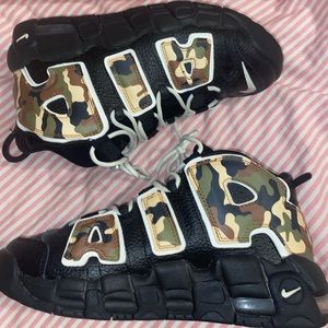camo nike uptempo